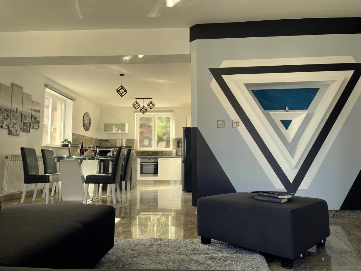 Harbor Apartments Opatija Dış mekan fotoğraf